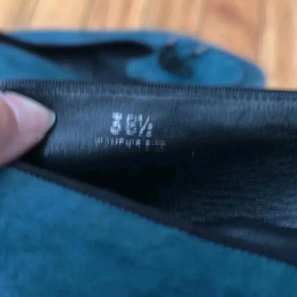 Tod’s  pointy toe green flat shoes - Picture 10 of 10